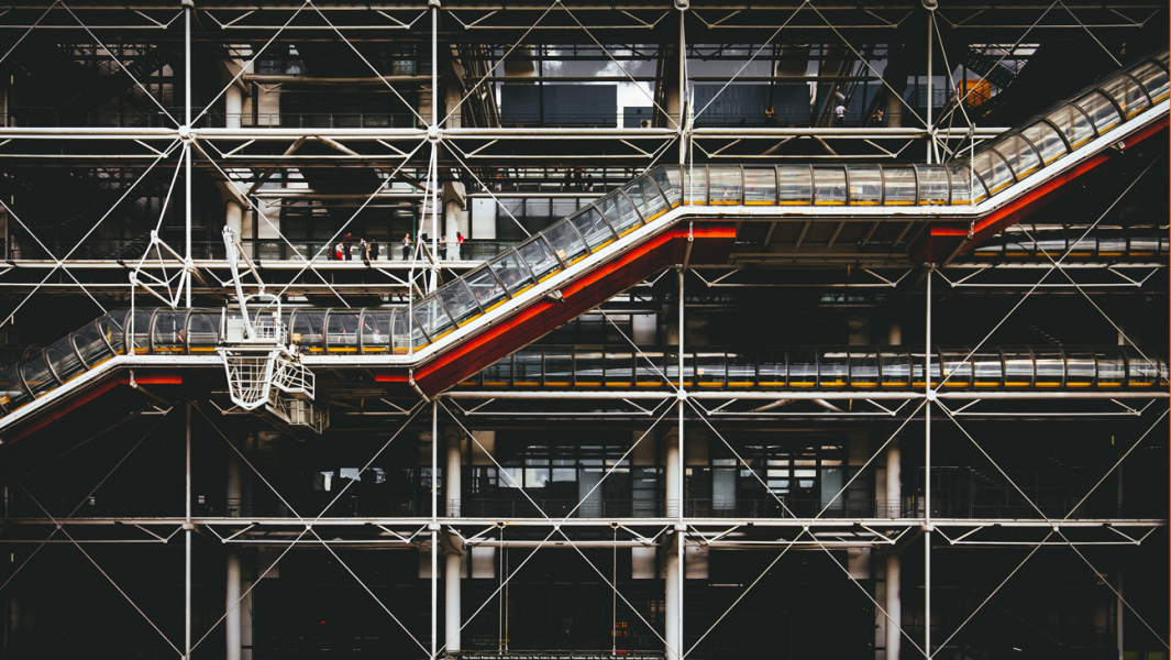 OutsideEscalator